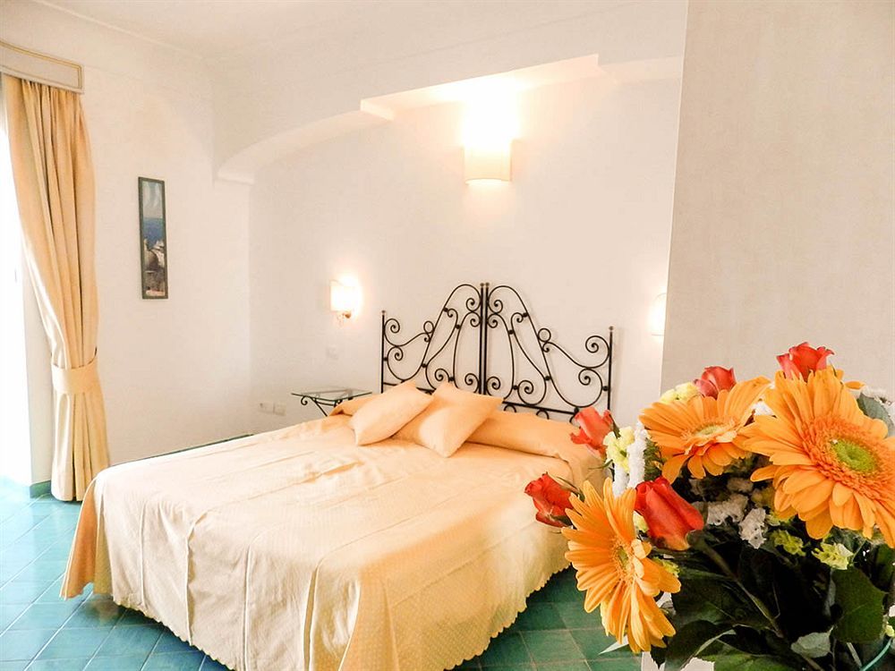 Bacio del Sole B&B Positano Exterior foto